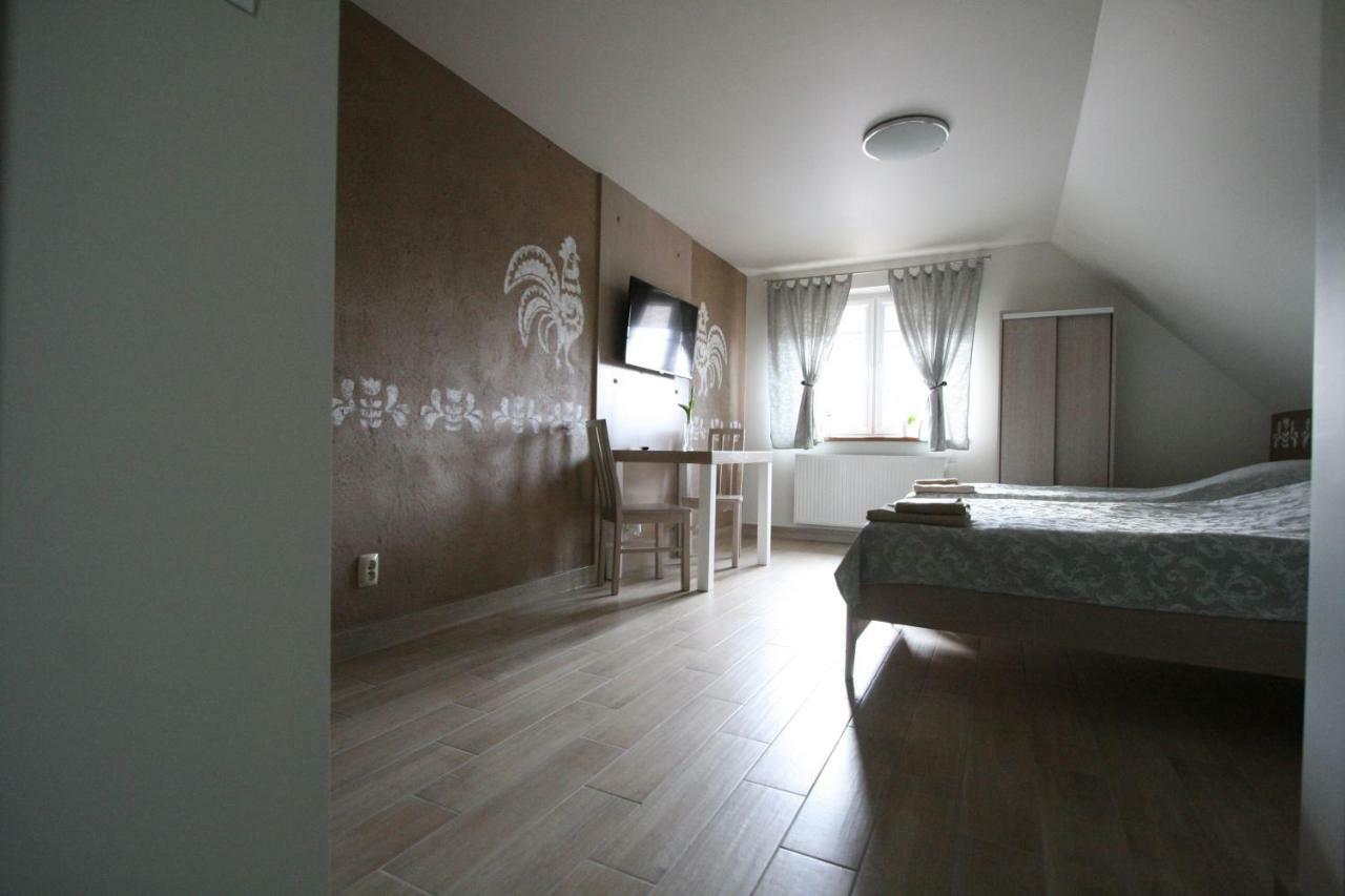 Noclegi Cameleon Słupca Exterior foto